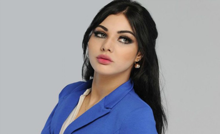 تعرّفي على أخت ابتسام تسكت.. الشبه بينهما سيُحيّركِ!